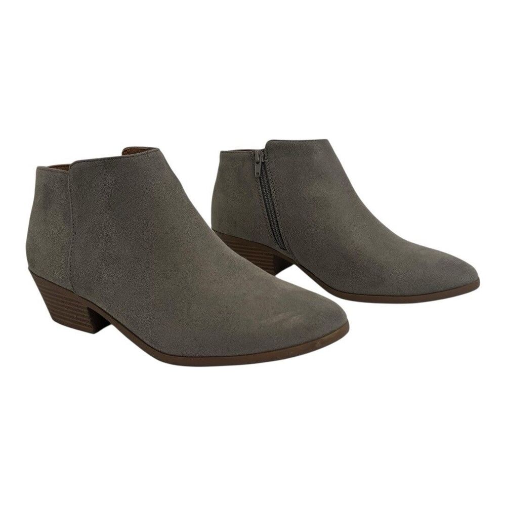 Unr8ed Womens Size 10 Gray Faux Suede Ankle Boot Booties